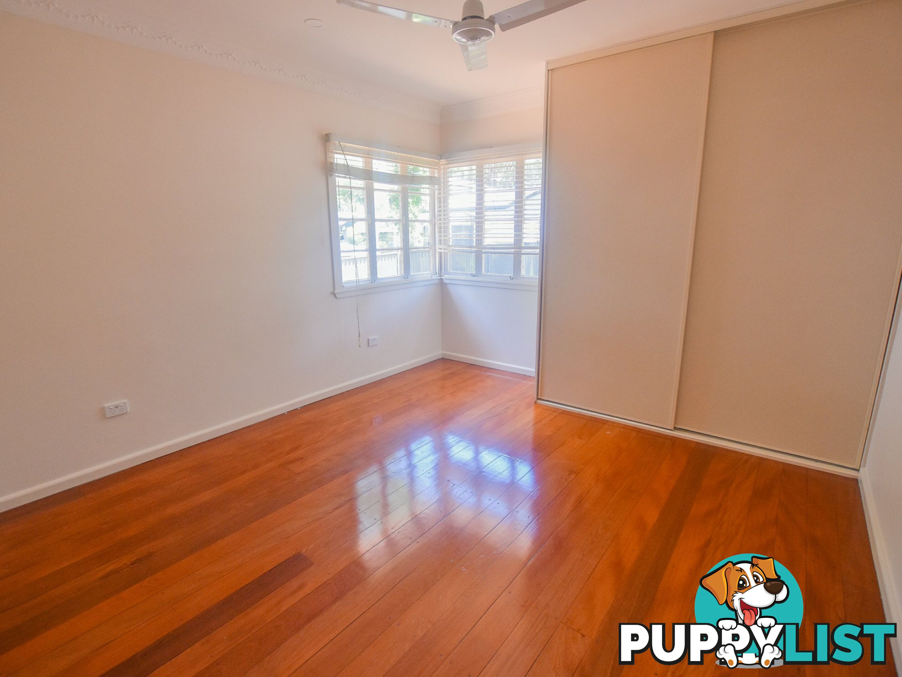 1 Forest Hill Road RUSSELL ISLAND QLD 4184