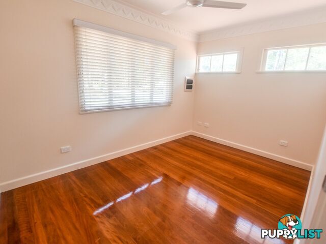 1 Forest Hill Road RUSSELL ISLAND QLD 4184