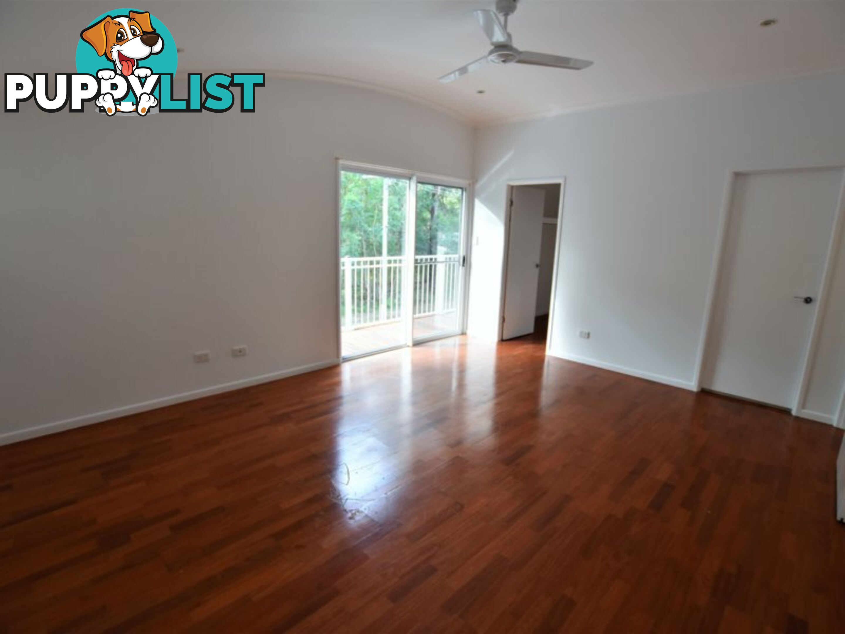 10 Ilumba Street RUSSELL ISLAND QLD 4184