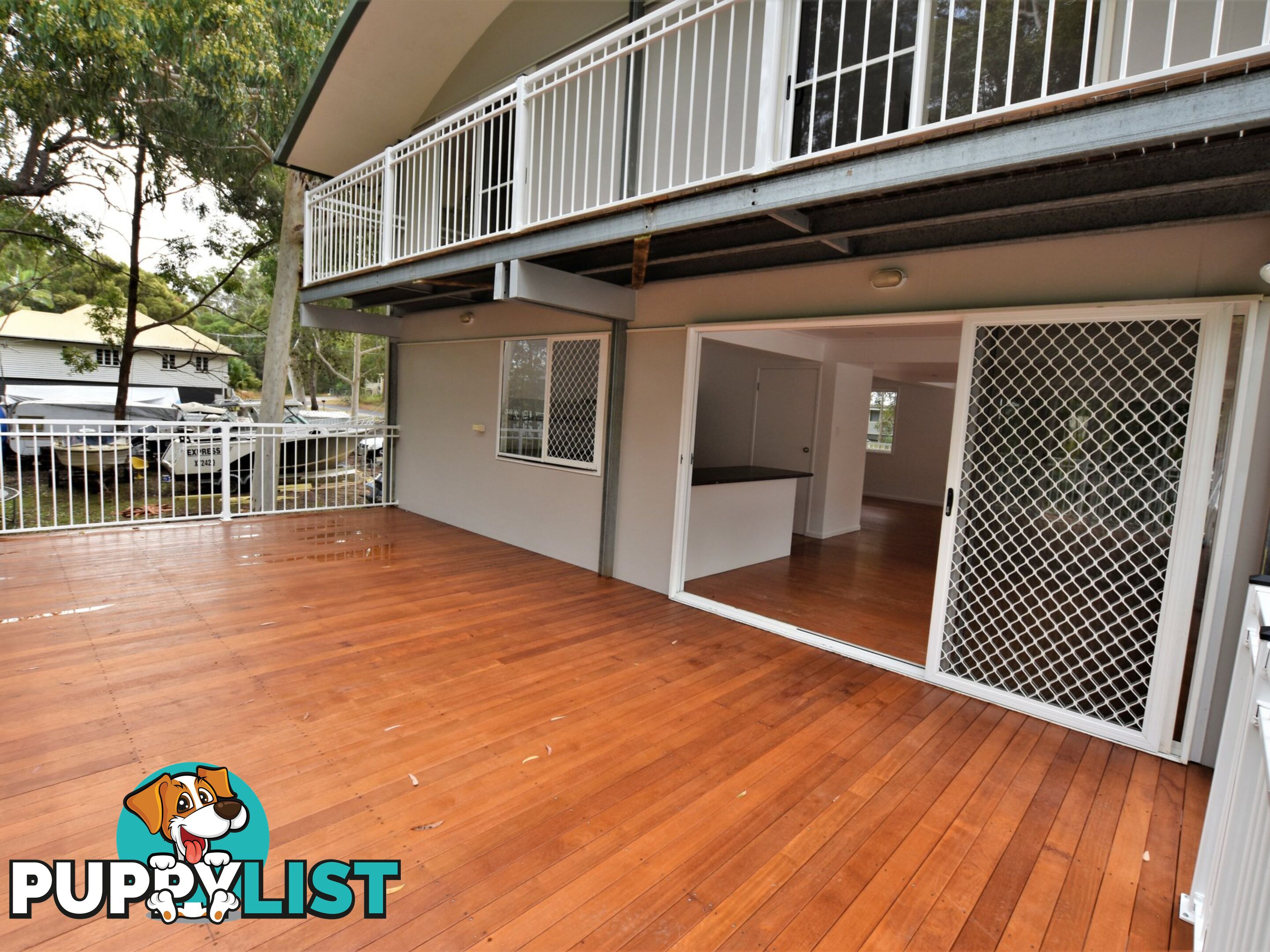 10 Ilumba Street RUSSELL ISLAND QLD 4184