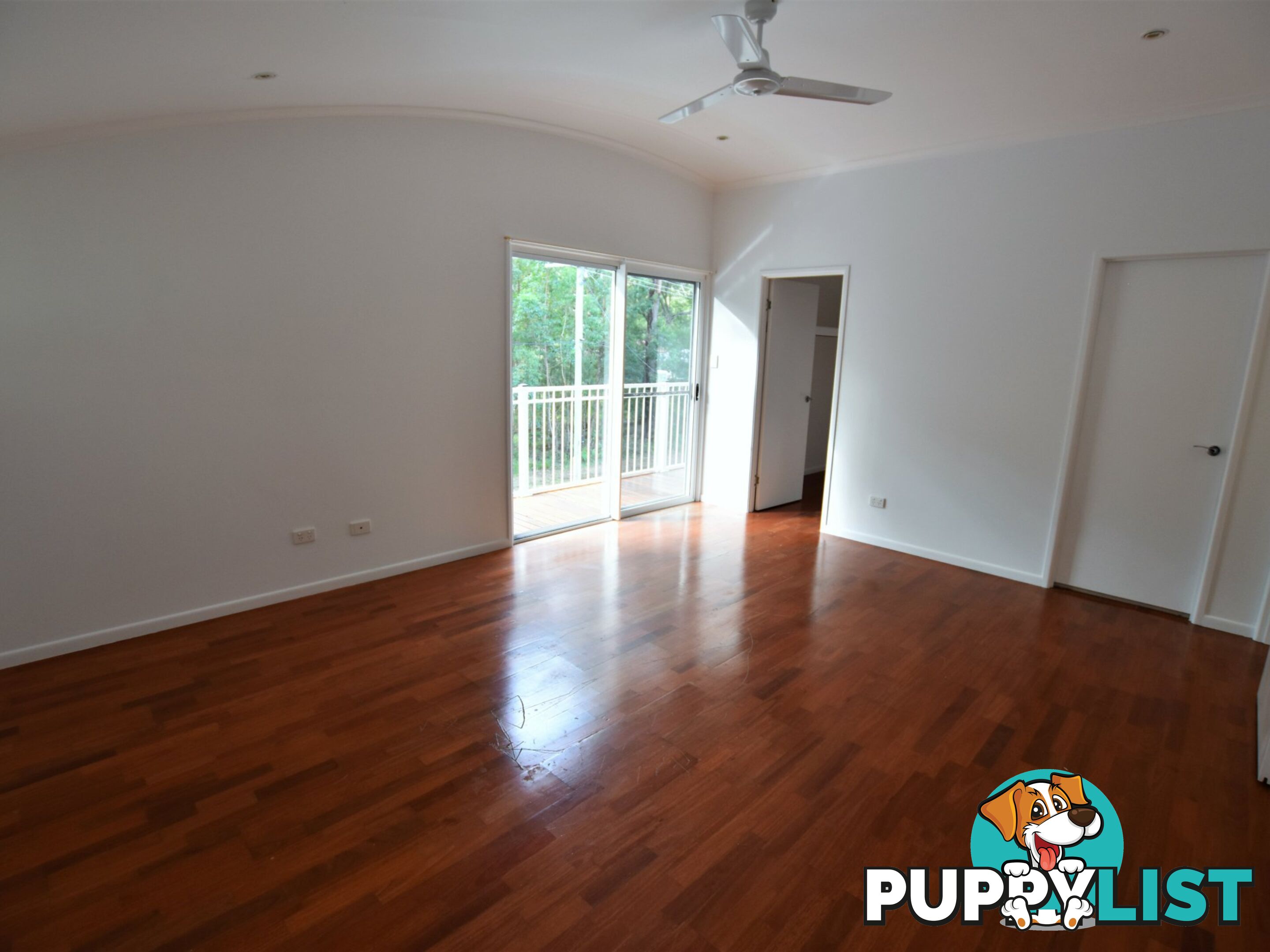 10 Ilumba Street RUSSELL ISLAND QLD 4184