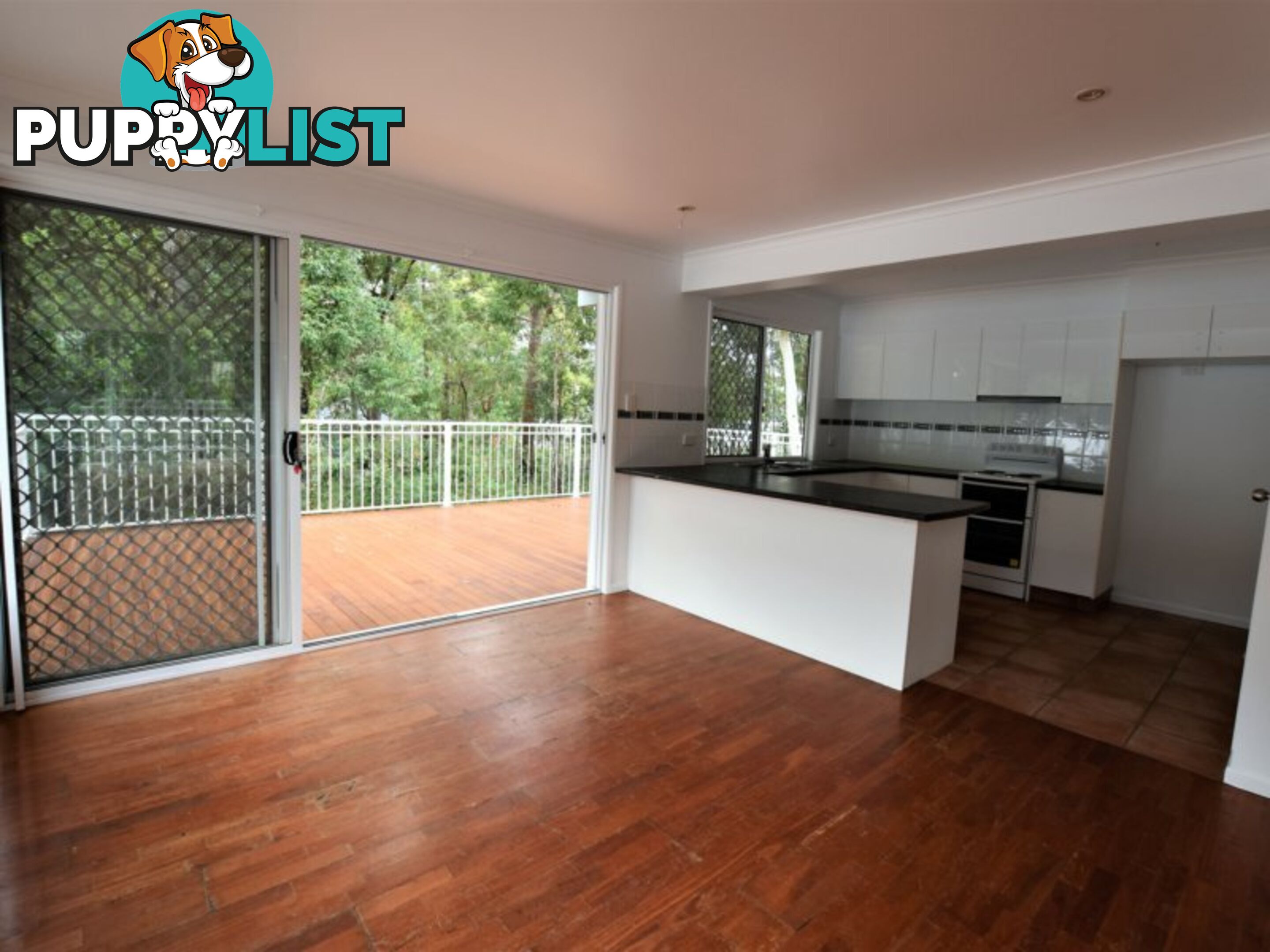 10 Ilumba Street RUSSELL ISLAND QLD 4184