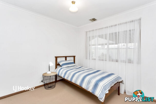 33 Rivergum Close WALKLEY HEIGHTS SA 5098