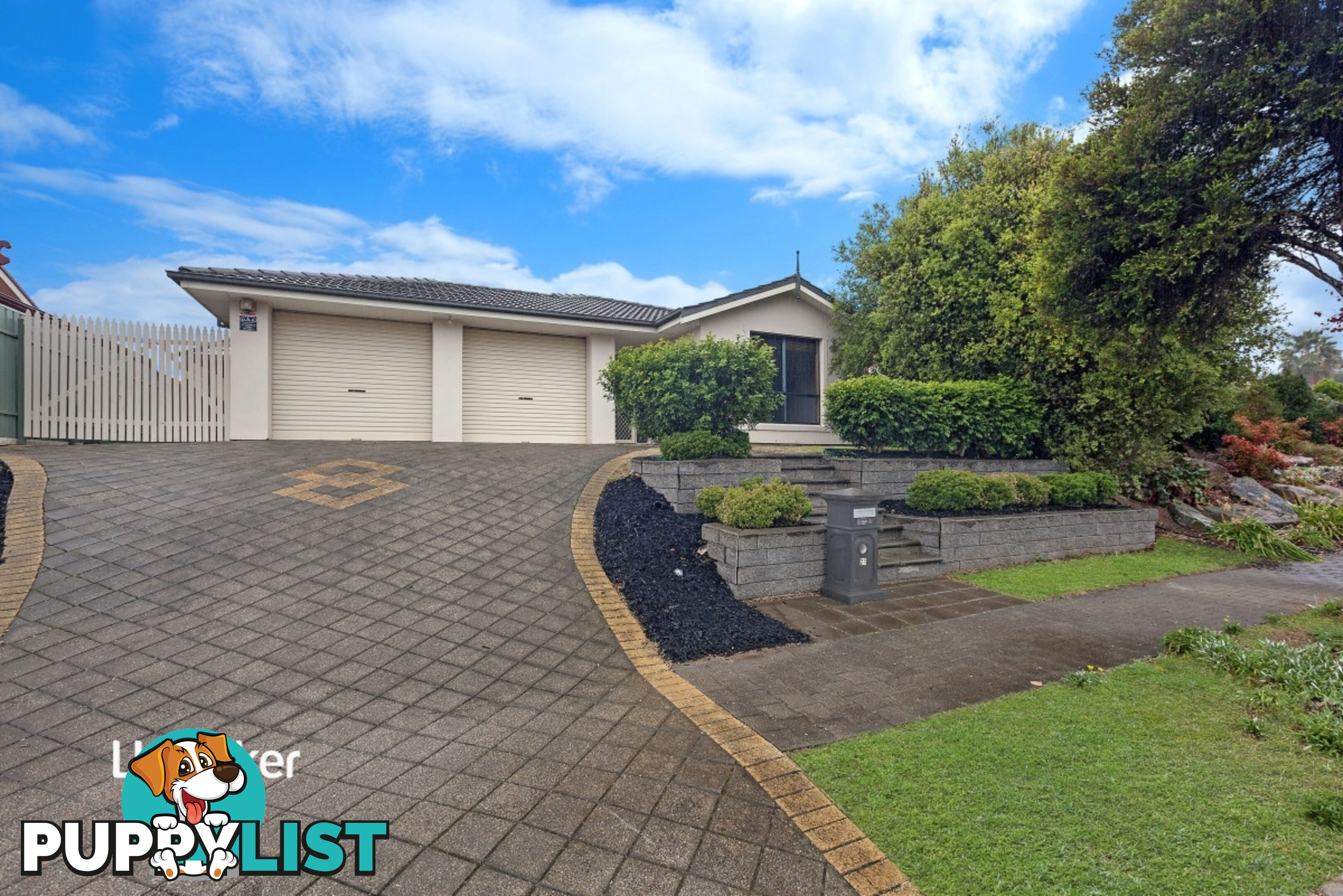 21 Farmhouse Avenue WALKLEY HEIGHTS SA 5098