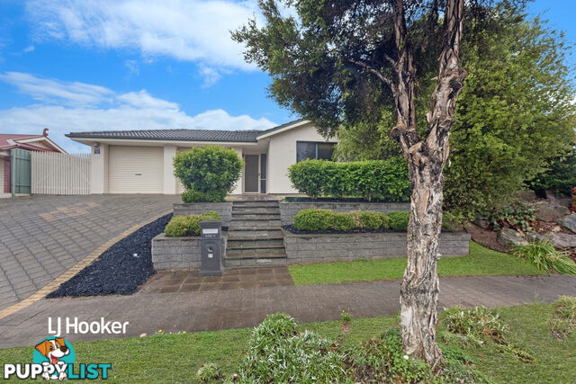 21 Farmhouse Avenue WALKLEY HEIGHTS SA 5098