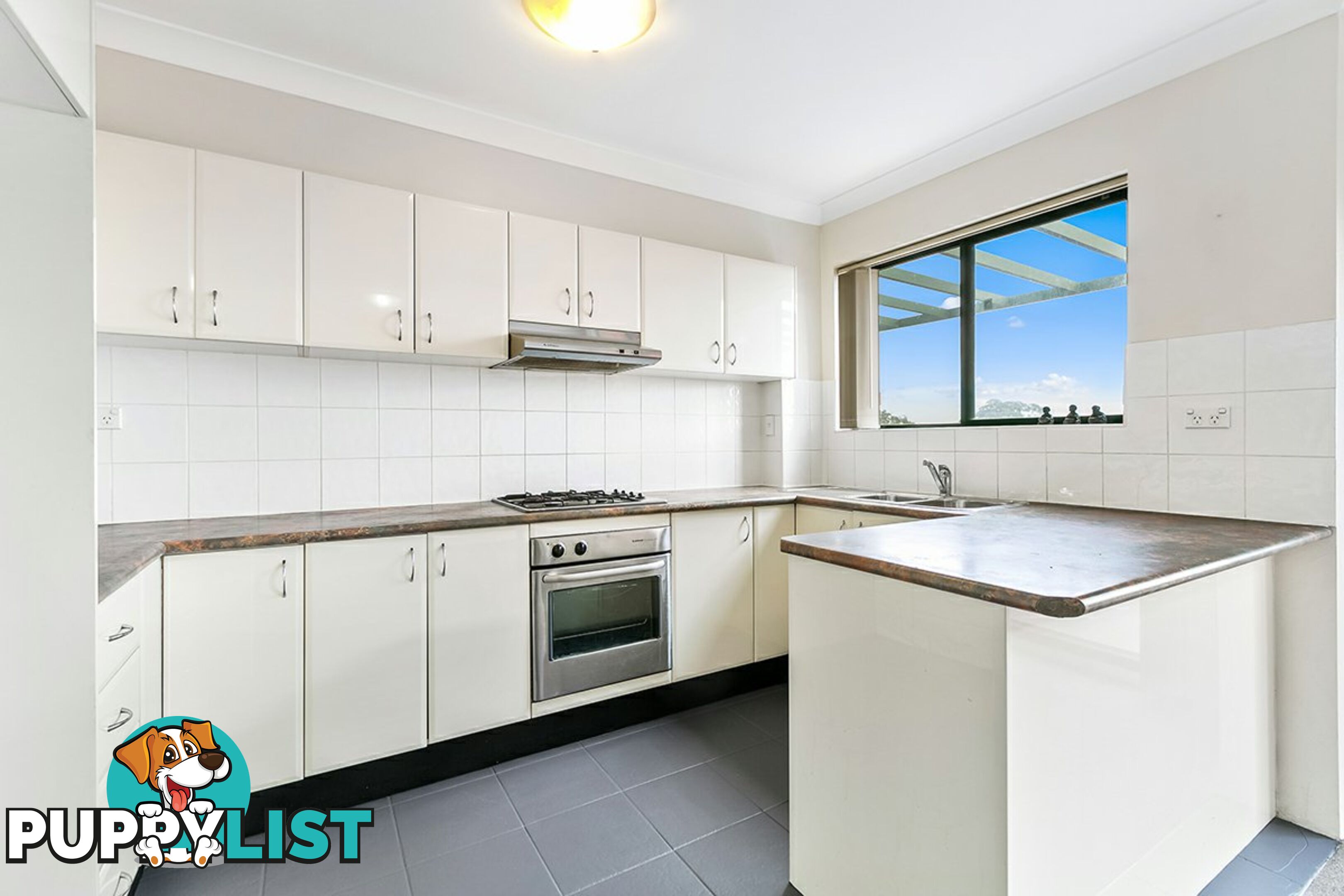 16/872 Canterbury Road ROSELANDS NSW 2196