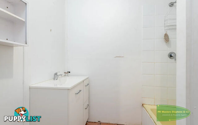 FOR SALE - 2 Main St Lyndhurst NSW 2797 - $295K - ONO