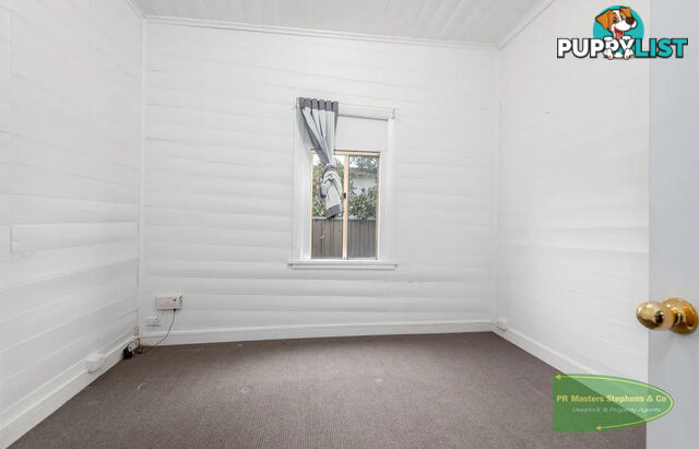 FOR SALE - 2 Main St Lyndhurst NSW 2797 - $295K - ONO