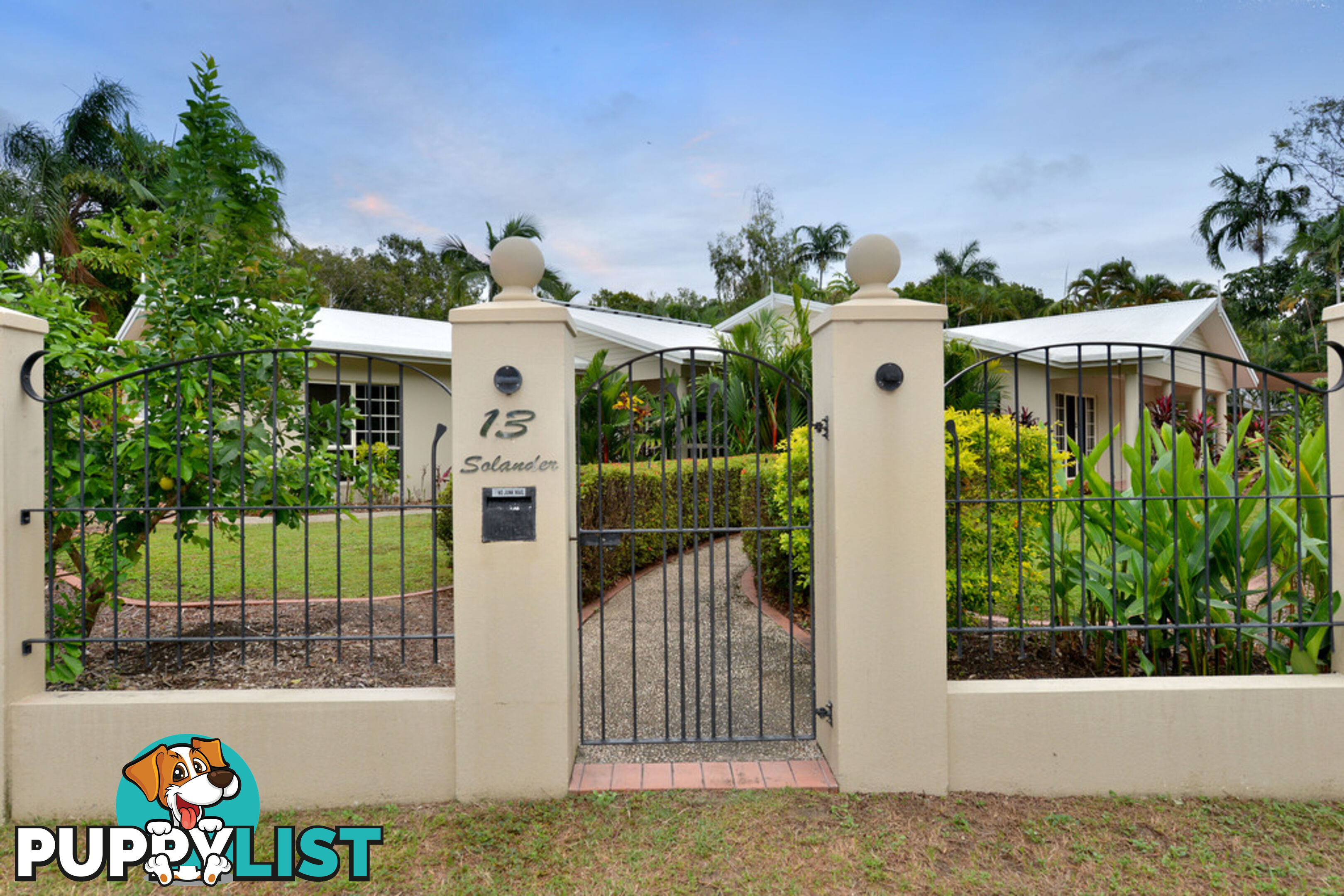 13 Solander Boulevard PORT DOUGLAS QLD 4877