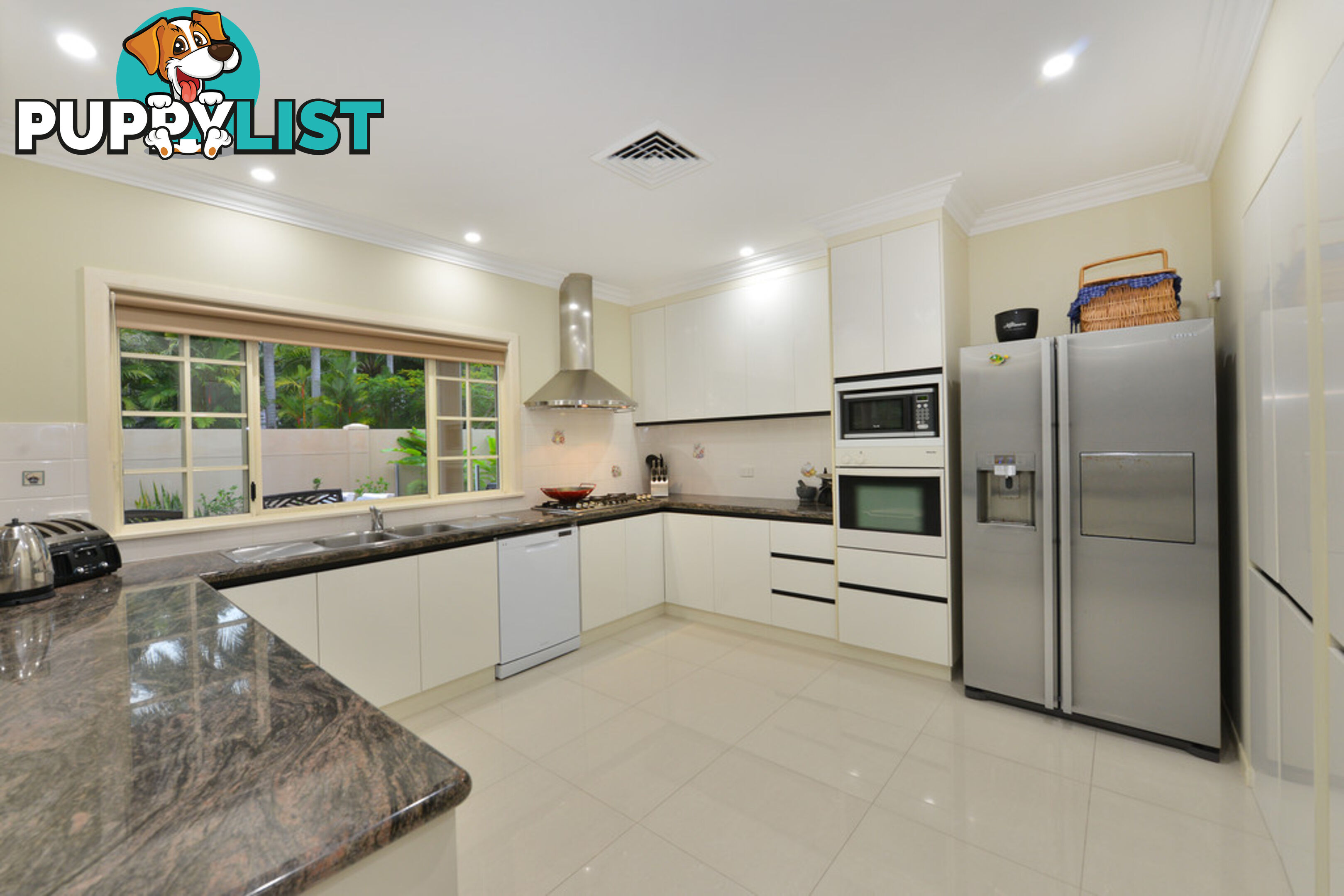 13 Solander Boulevard PORT DOUGLAS QLD 4877