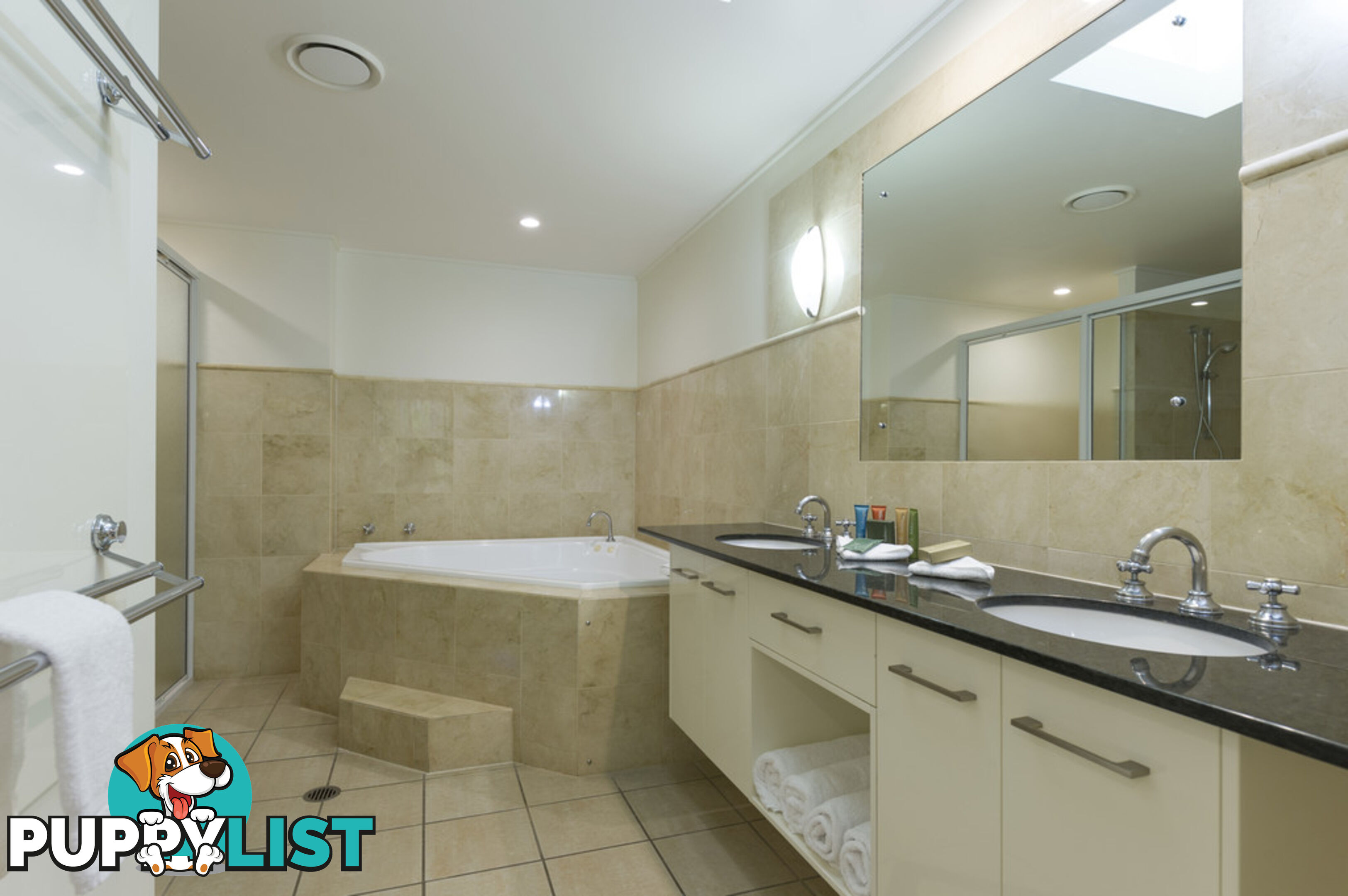 16/1-5 Sand Street PORT DOUGLAS QLD 4877