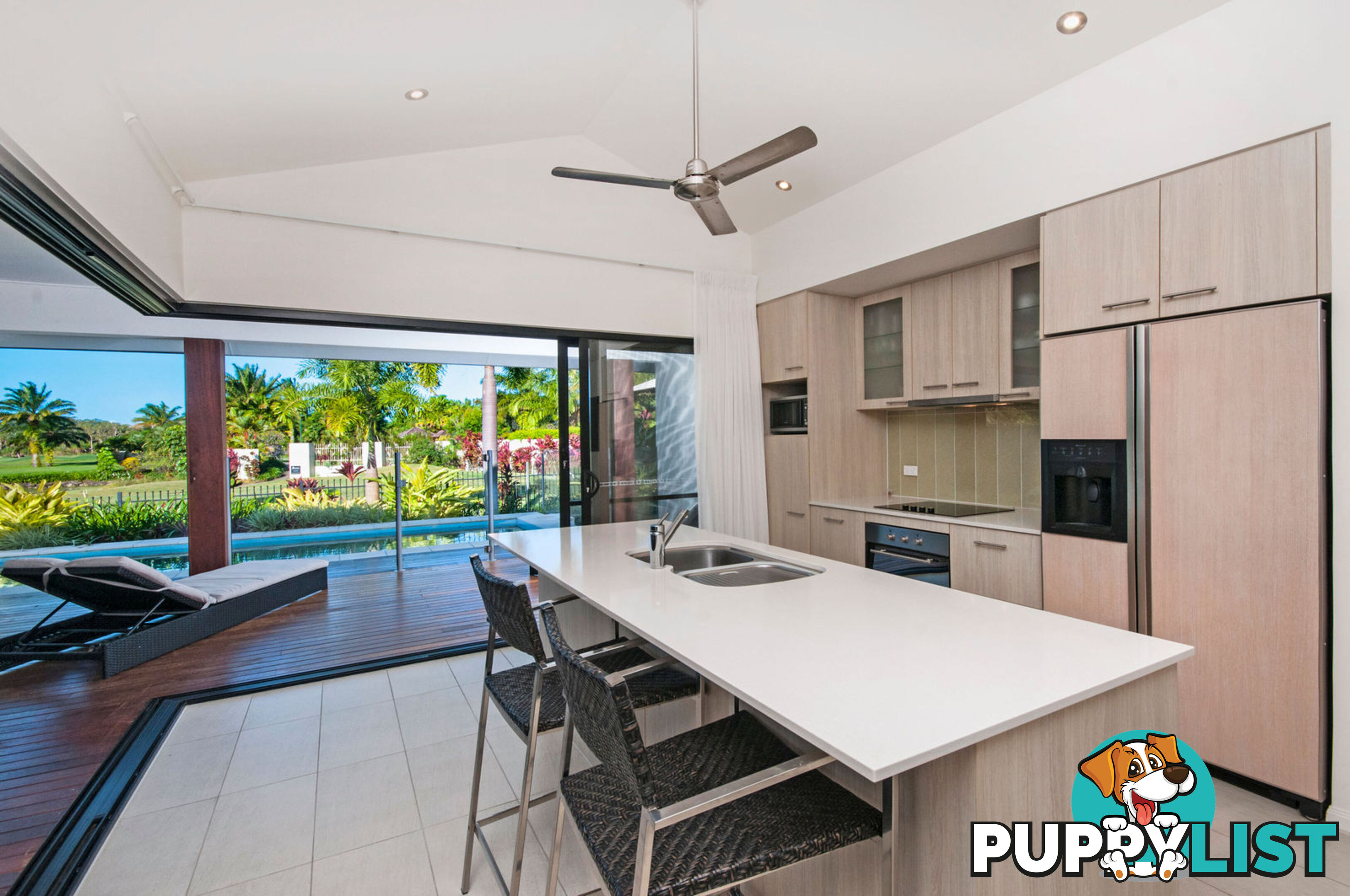 17 Cascade Drive PORT DOUGLAS QLD 4877