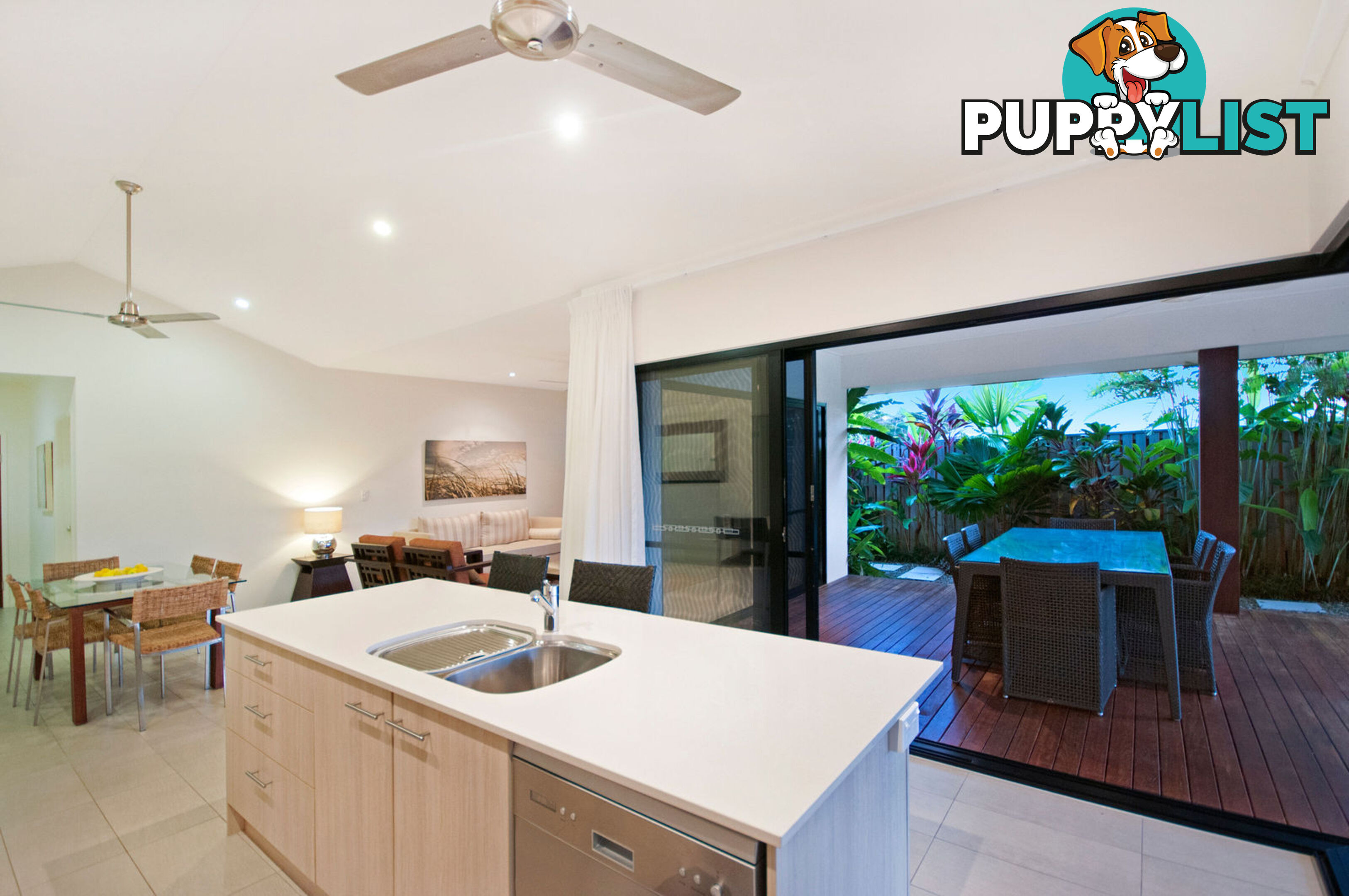 17 Cascade Drive PORT DOUGLAS QLD 4877