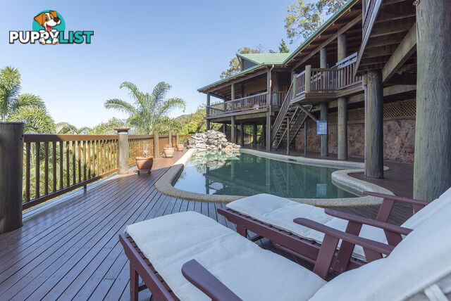 66 Ocean View Road PORT DOUGLAS QLD 4877