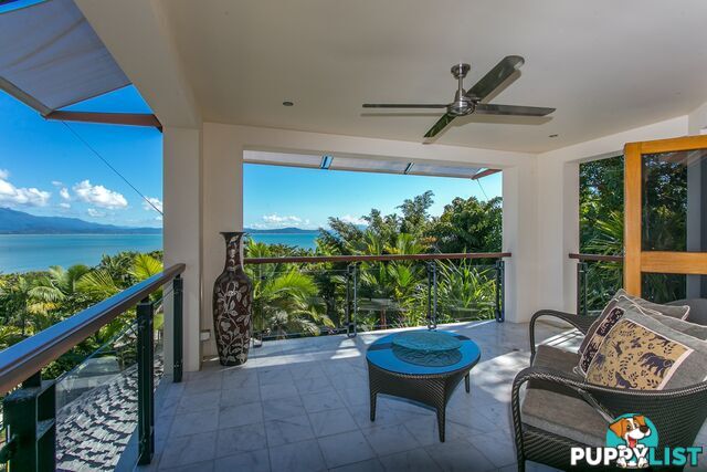 1 Island Point Road PORT DOUGLAS QLD 4877