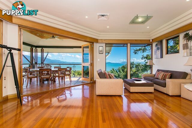 1 Island Point Road PORT DOUGLAS QLD 4877