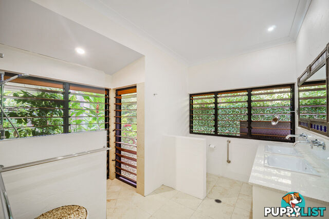 63 Mitre Street PORT DOUGLAS QLD 4877