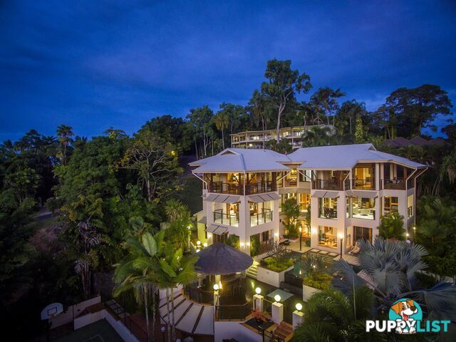 1 Island Point Road PORT DOUGLAS QLD 4877