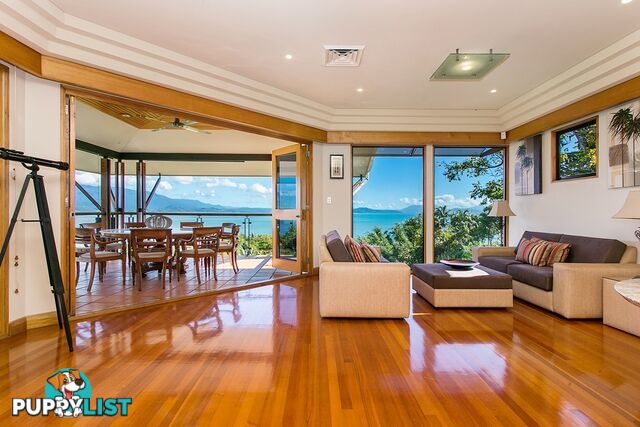 1 Island Point Road PORT DOUGLAS QLD 4877