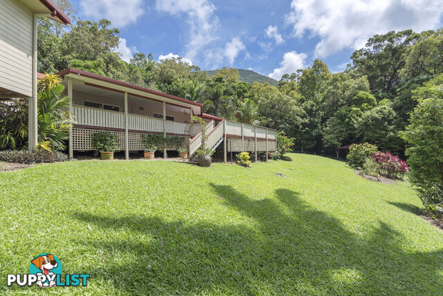 1-5 Bruce Avenue OAK BEACH QLD 4877