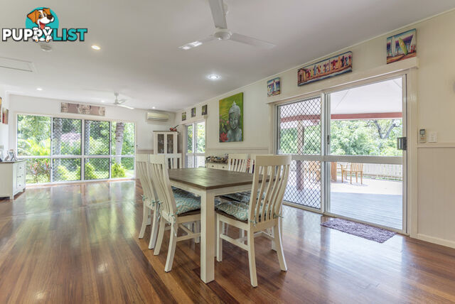 1-5 Bruce Avenue OAK BEACH QLD 4877