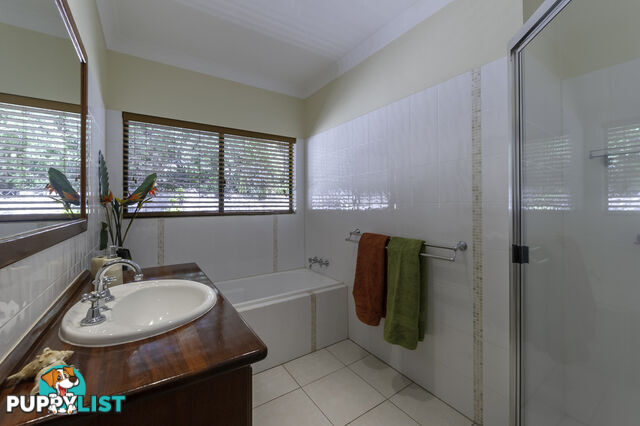 98-100 Coral Sea Drive MOSSMAN QLD 4873