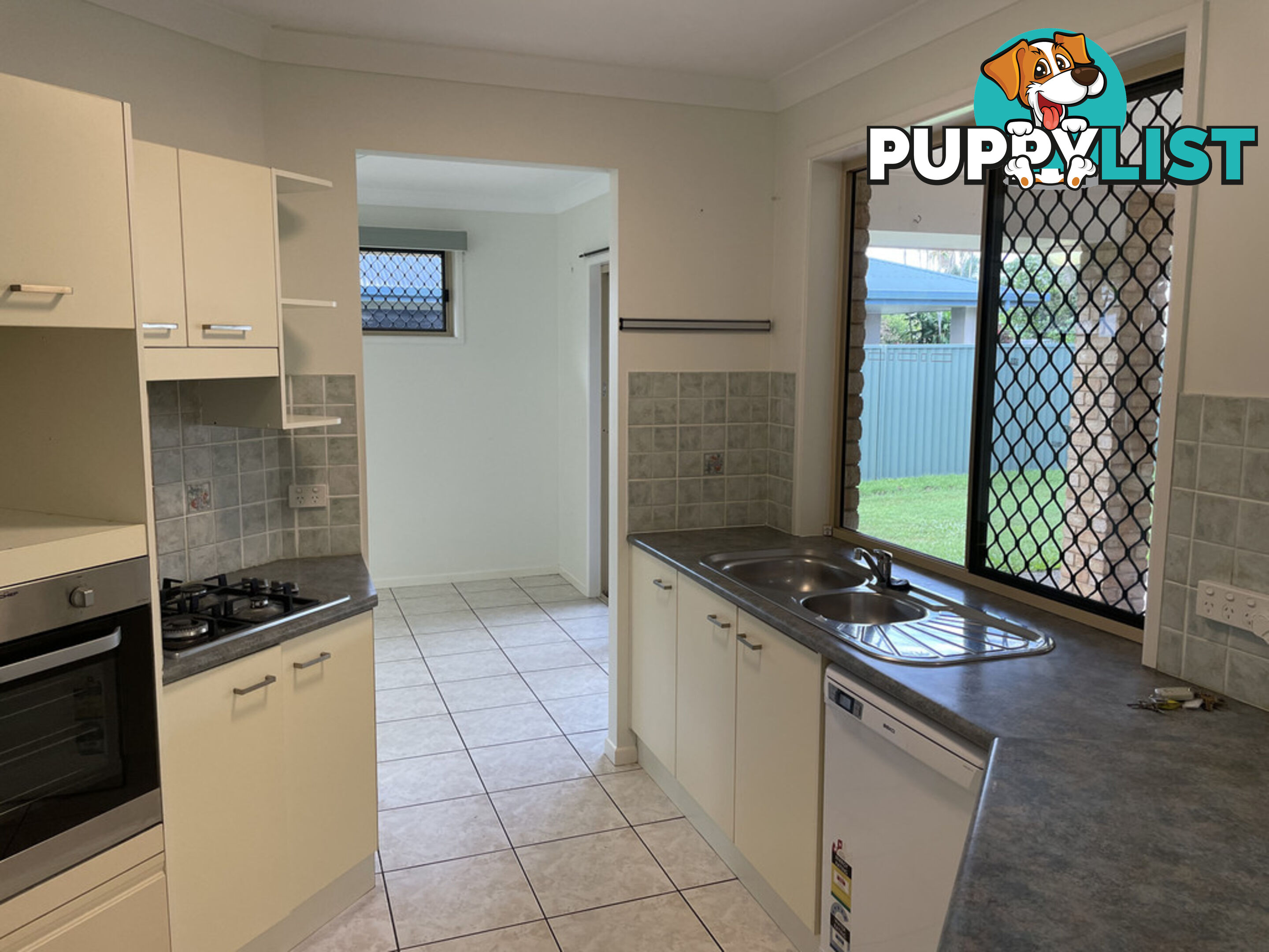 3 Coulthard Close NEWELL QLD 4873