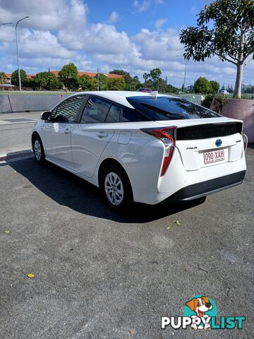 2016 Toyota Prius Vi-tech Hatchback Automatic