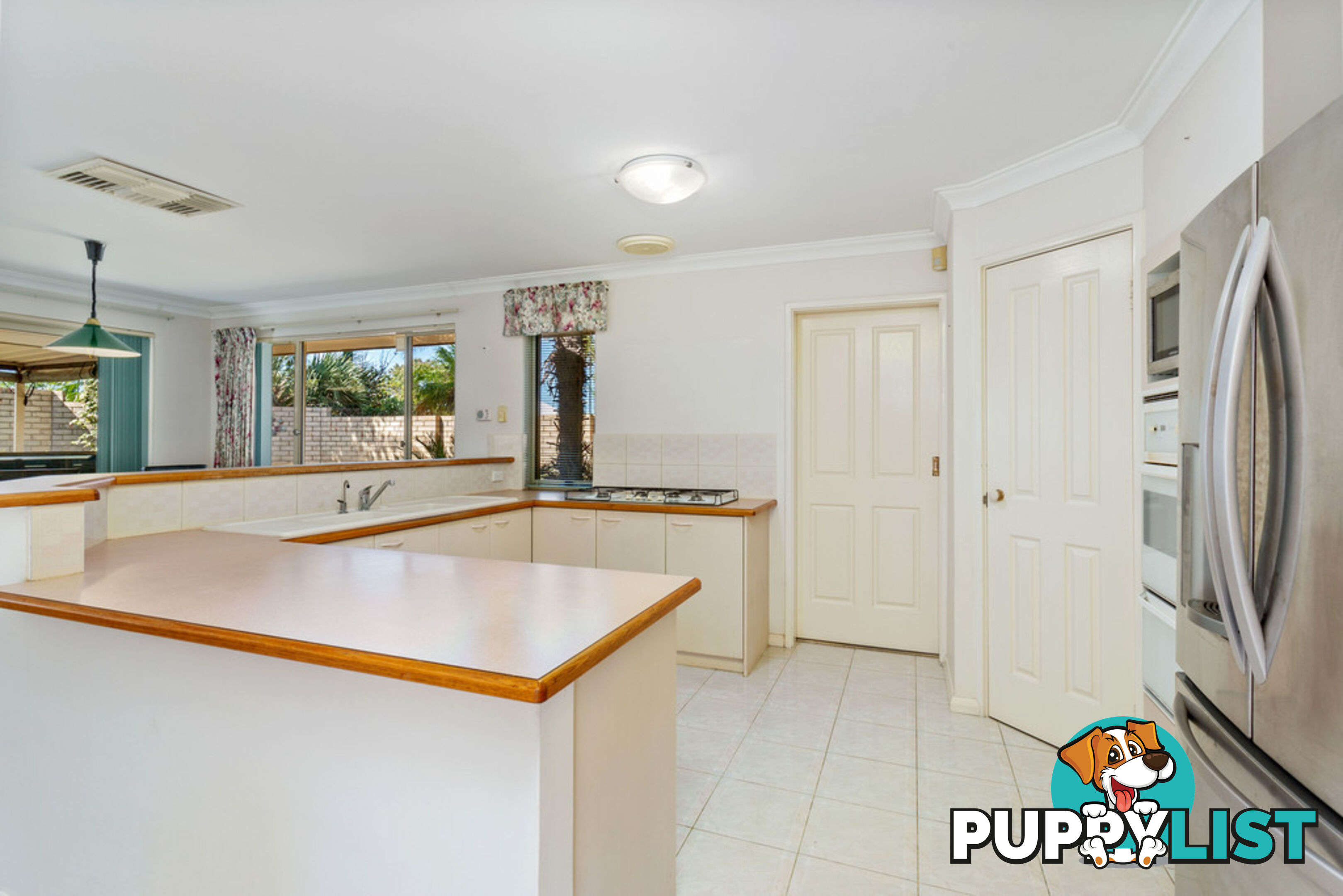 15 Sulman Avenue SALTER POINT WA 6152