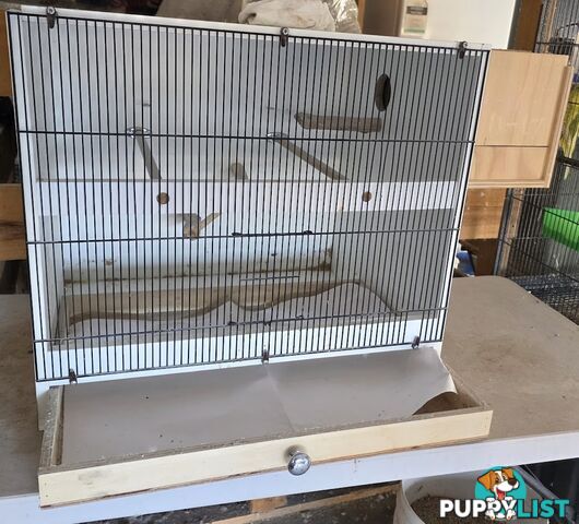 Bird Breeding Cabinets with Nest Box for small Parrots