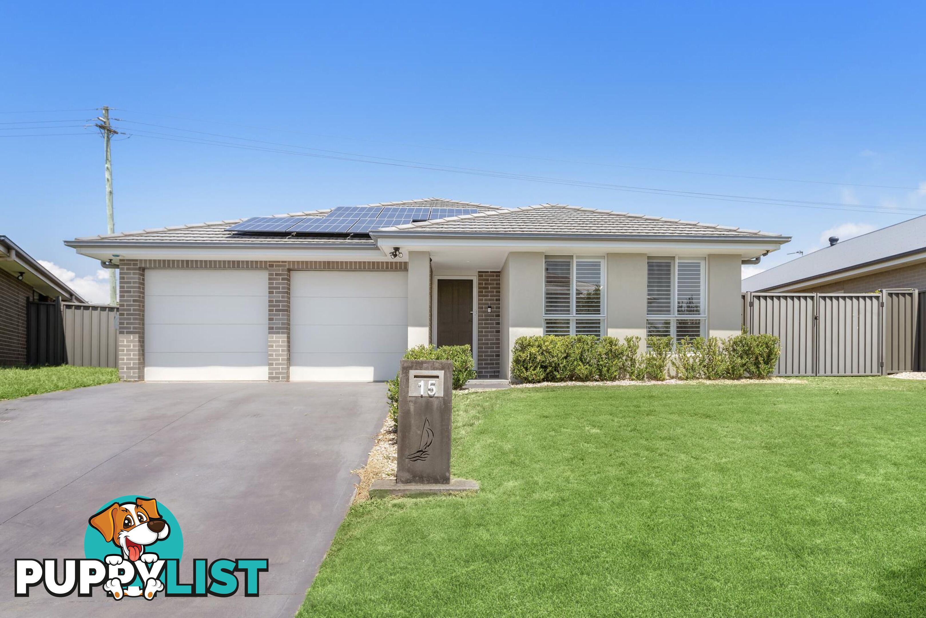 15 Tallawarra Crescent HAYWARDS BAY NSW 2530