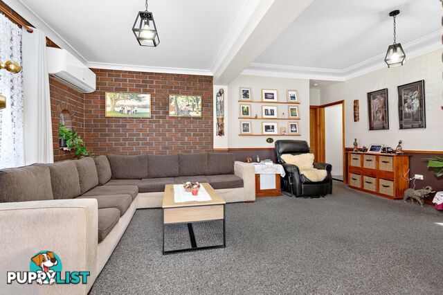 36 Kingston Street OAK FLATS NSW 2529
