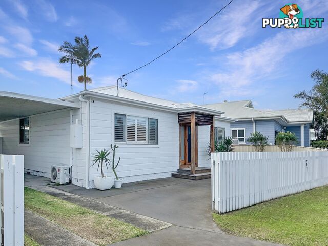 5 Peterborough Ave LAKE ILLAWARRA NSW 2528