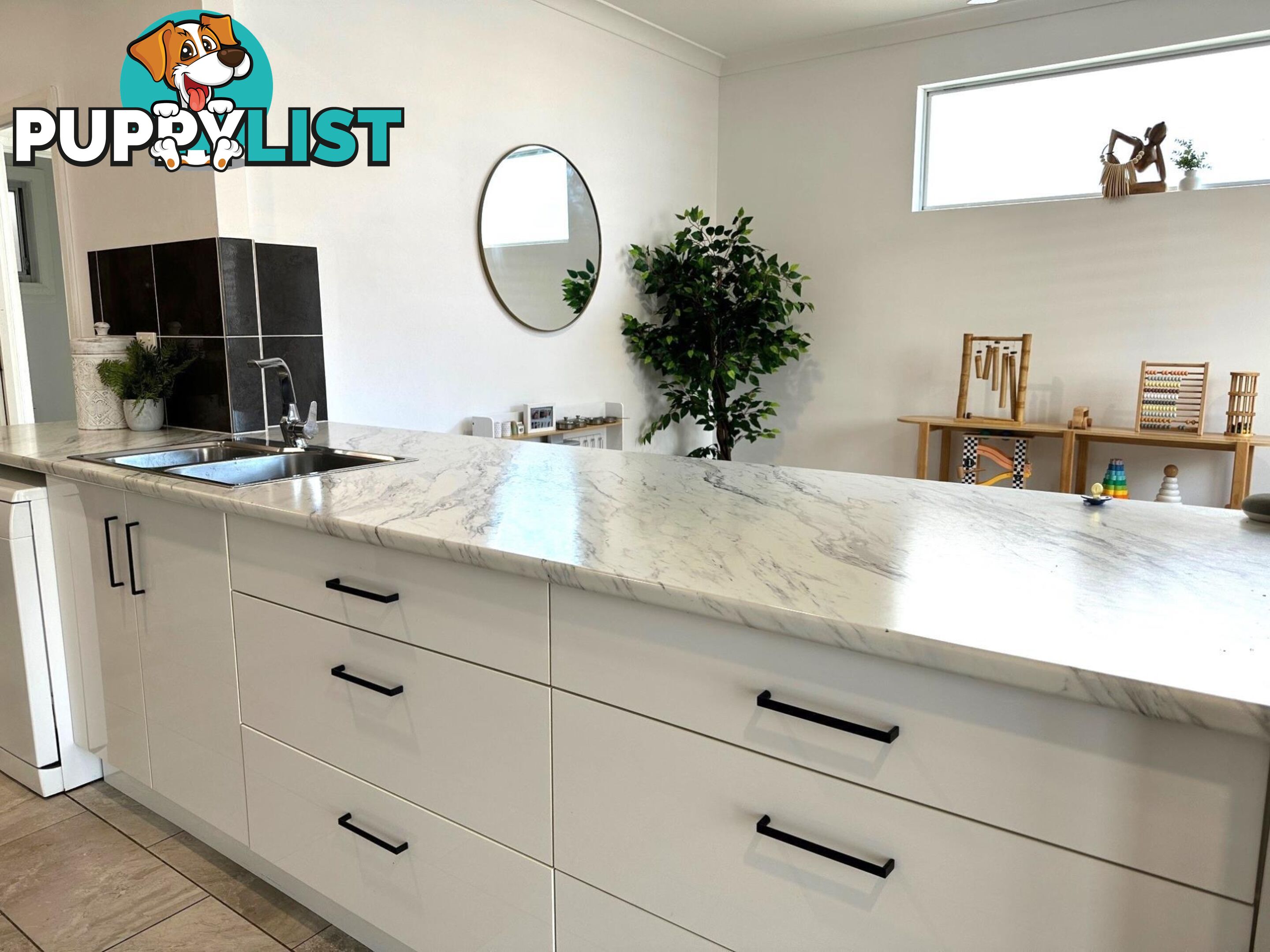 5 Peterborough Ave LAKE ILLAWARRA NSW 2528