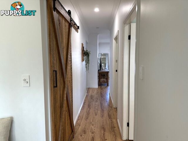 5 Peterborough Ave LAKE ILLAWARRA NSW 2528