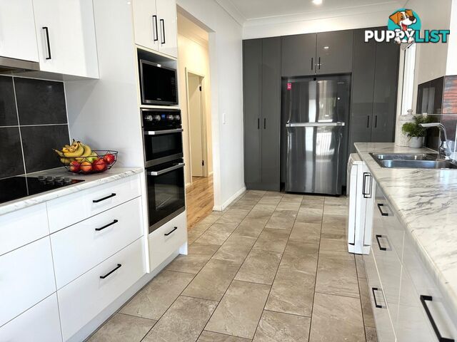 5 Peterborough Ave LAKE ILLAWARRA NSW 2528