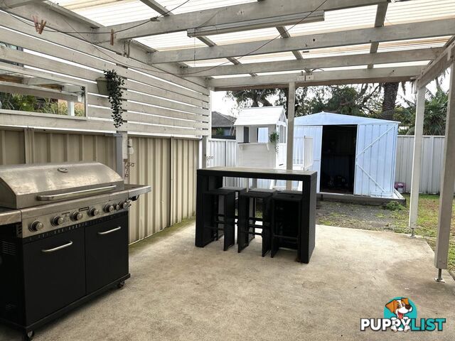 5 Peterborough Ave LAKE ILLAWARRA NSW 2528