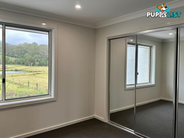 1/61 Paynes Rd STREAM HILL NSW 2526