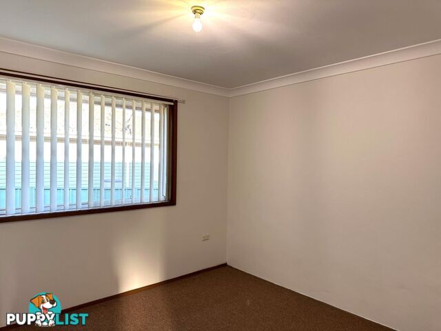 2/30 Hopetoun St OAK FLATS NSW 2529