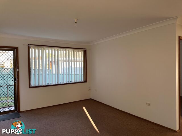 2/30 Hopetoun St OAK FLATS NSW 2529