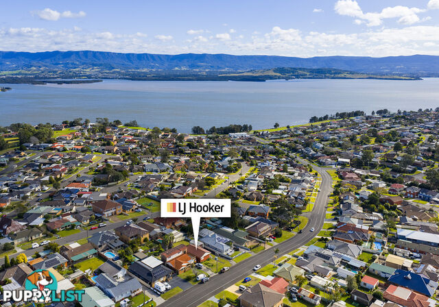 63 Madigan Boulevard MOUNT WARRIGAL NSW 2528