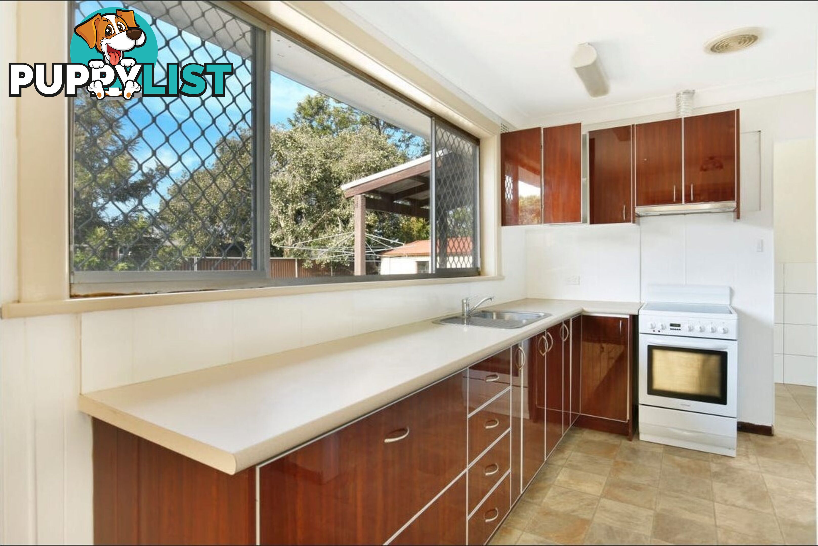 1 Salisbury St BERKELEY NSW 2506