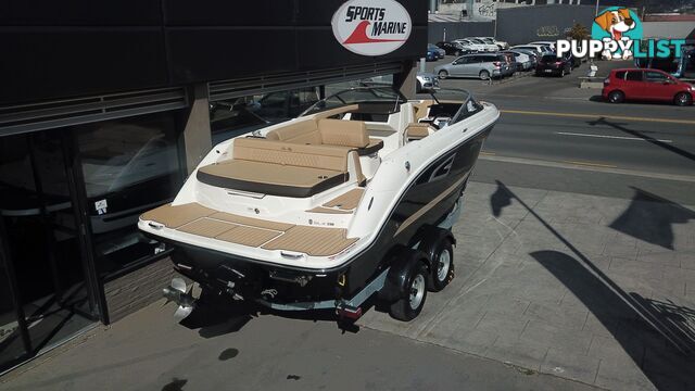 2019 SEA RAY SLX 230