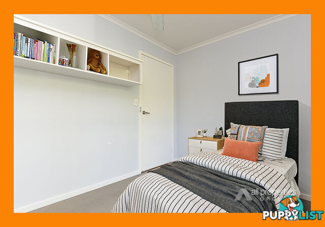 2 Packett Crescent LOGANLEA QLD 4131