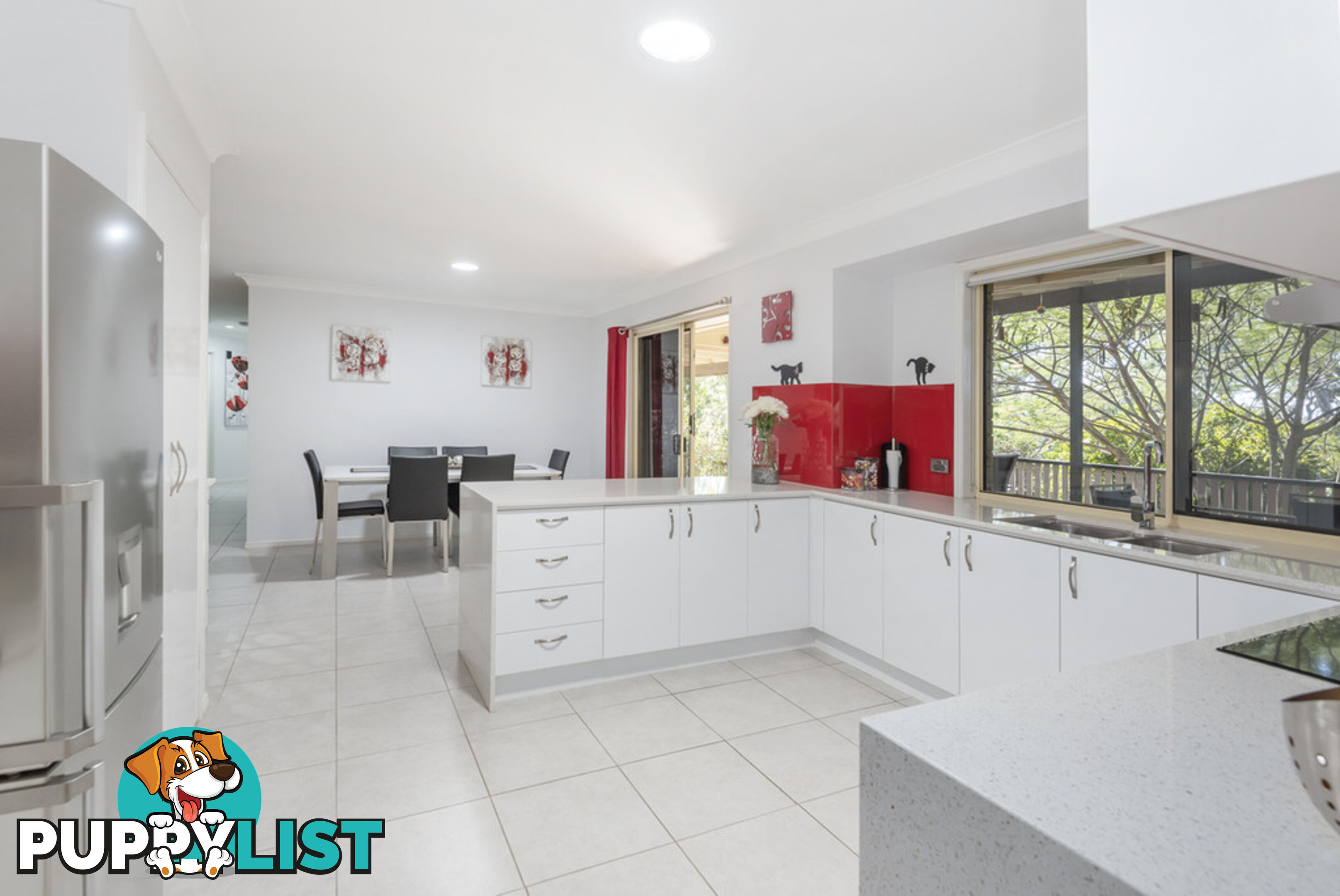 9 Costigan Terrace EDENS LANDING QLD 4207