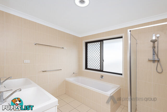 54 South Quarter Drive LOGANLEA QLD 4131