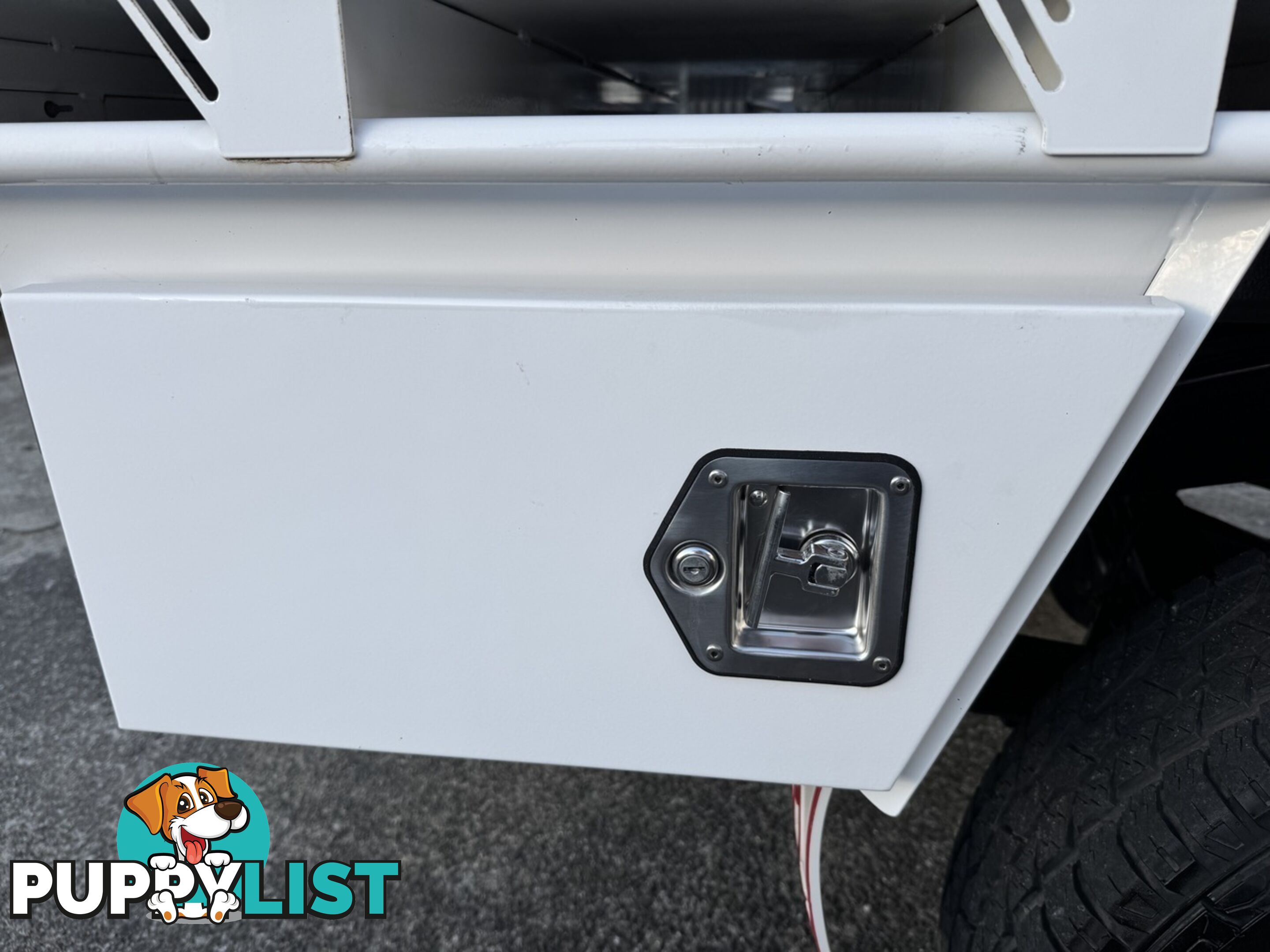 2011 TOYOTA HILUX SR KUN26R CAB CHASSIS