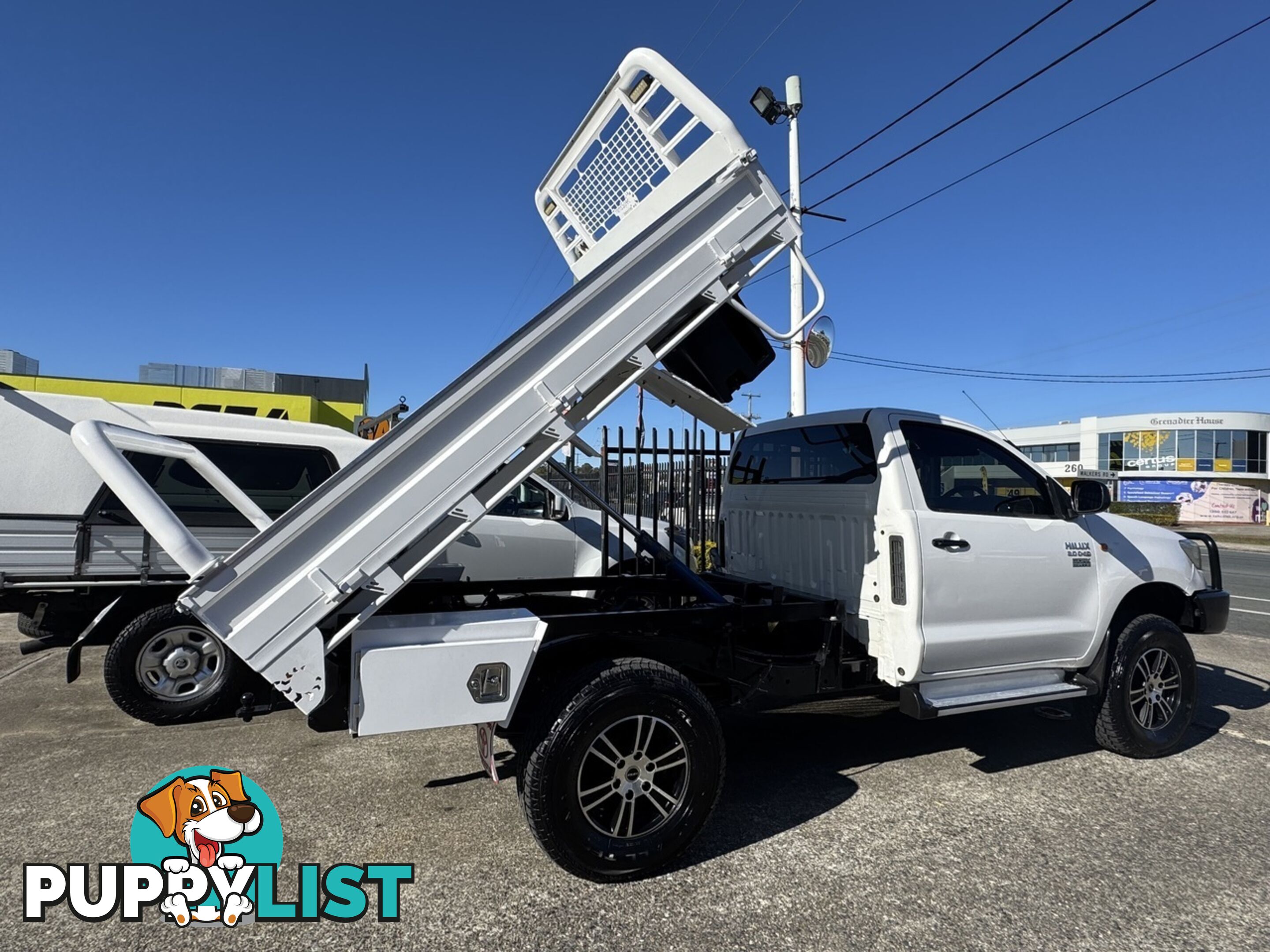2011 TOYOTA HILUX SR KUN26R CAB CHASSIS