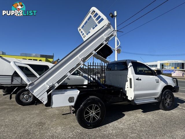 2011 TOYOTA HILUX SR KUN26R CAB CHASSIS