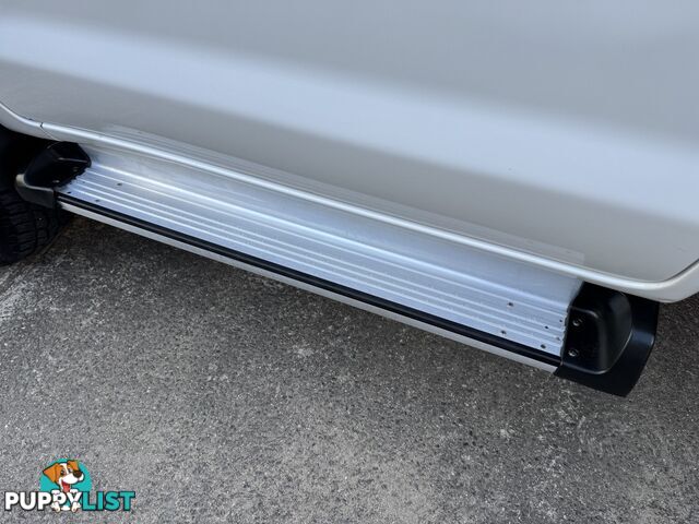 2011 TOYOTA HILUX SR KUN26R CAB CHASSIS